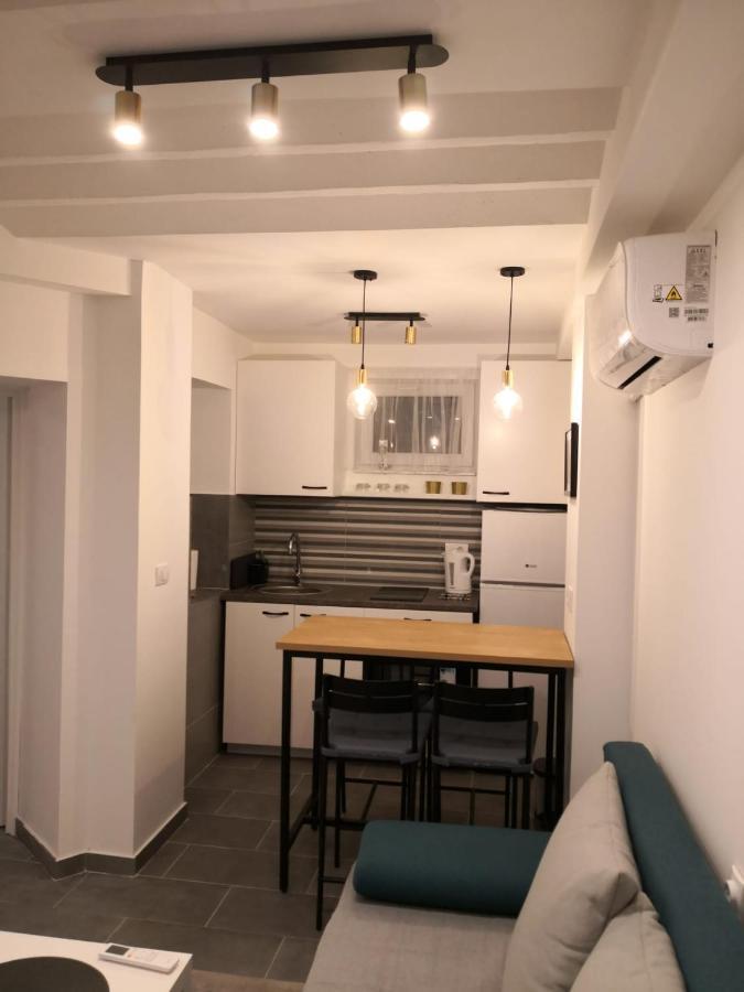 Bibi Zahumska Apartman Beograd Ngoại thất bức ảnh