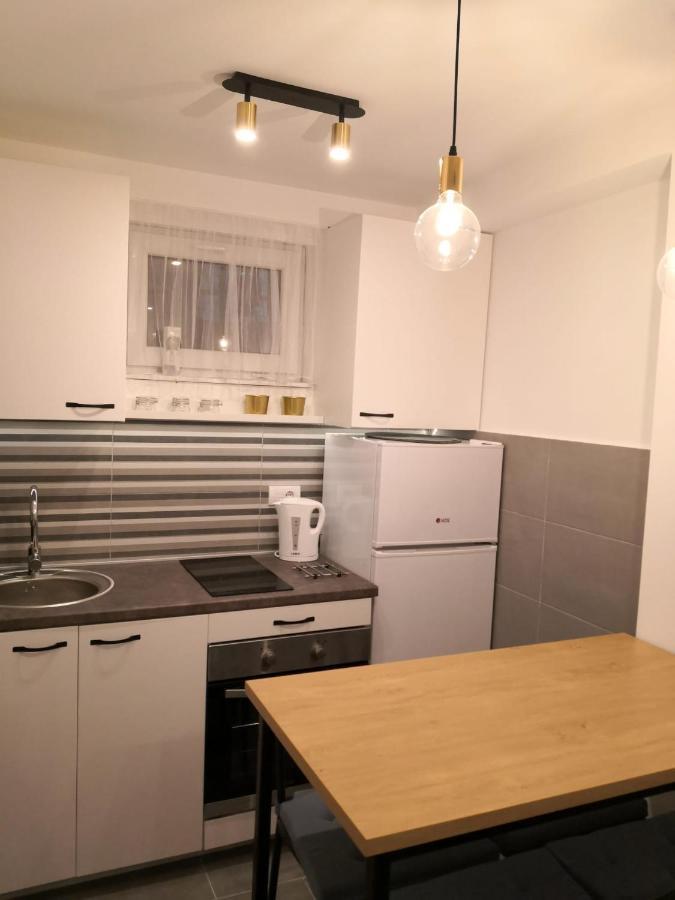 Bibi Zahumska Apartman Beograd Ngoại thất bức ảnh