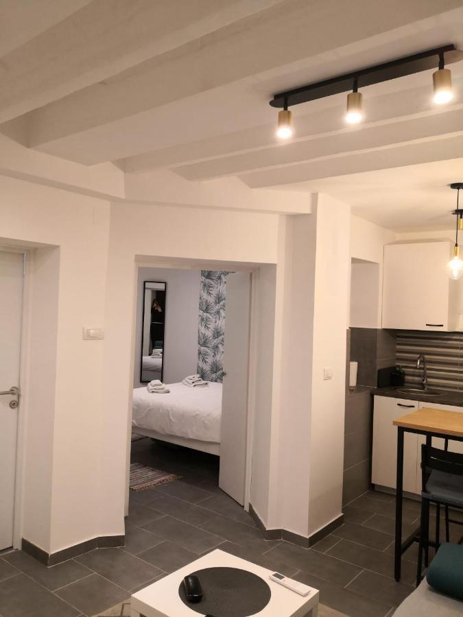 Bibi Zahumska Apartman Beograd Ngoại thất bức ảnh